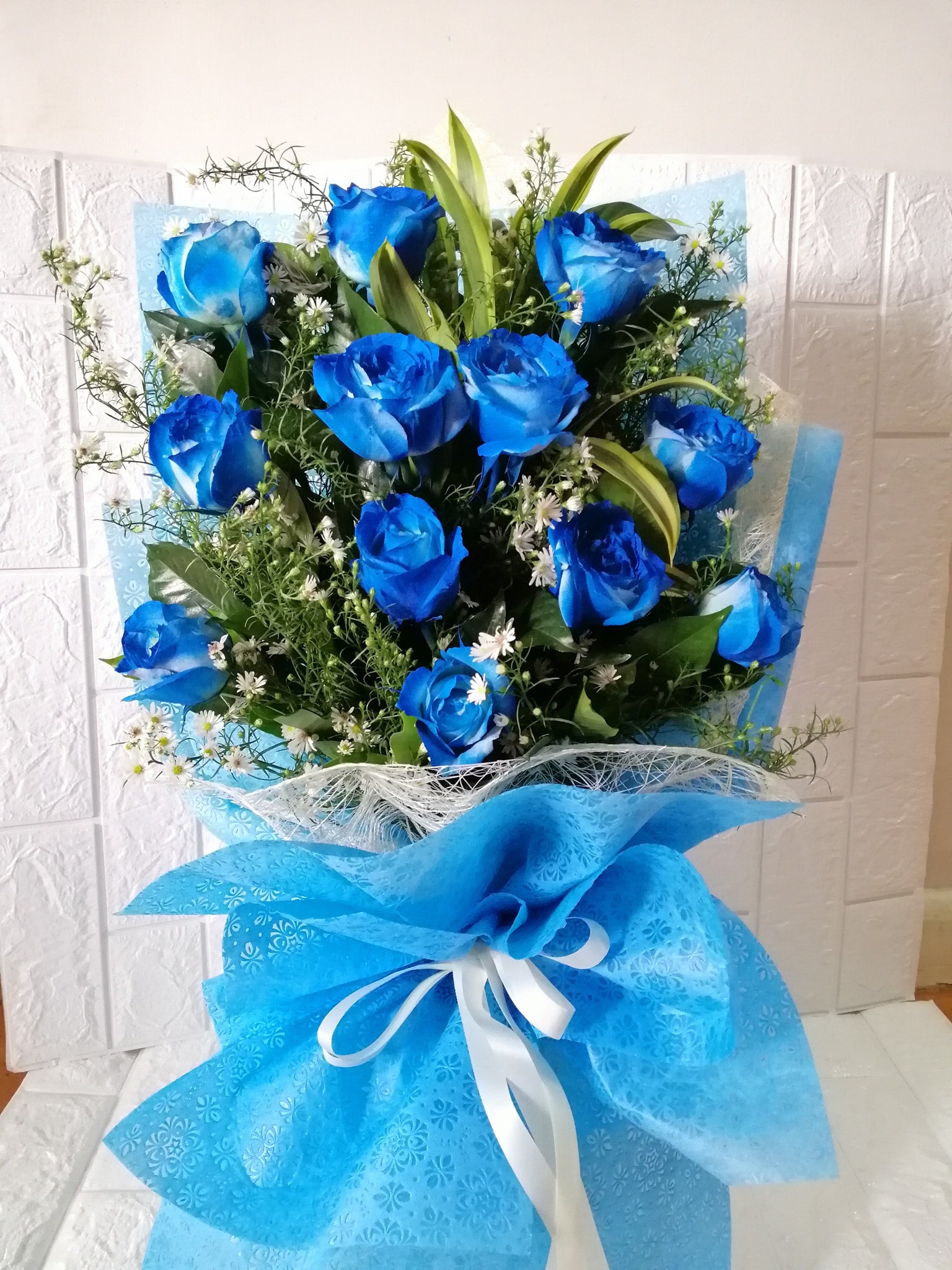 8+ Bouquet For Mens Blue Roses Bouquet For Men